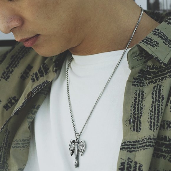Other - Axe Necklace